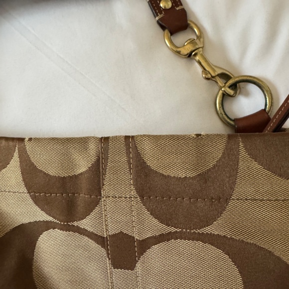 Vintage Coach Brown and Tan Monogram Shoulder Bag - Picture 7 of 9